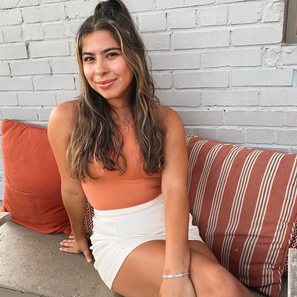Meet your Posher, Abby
